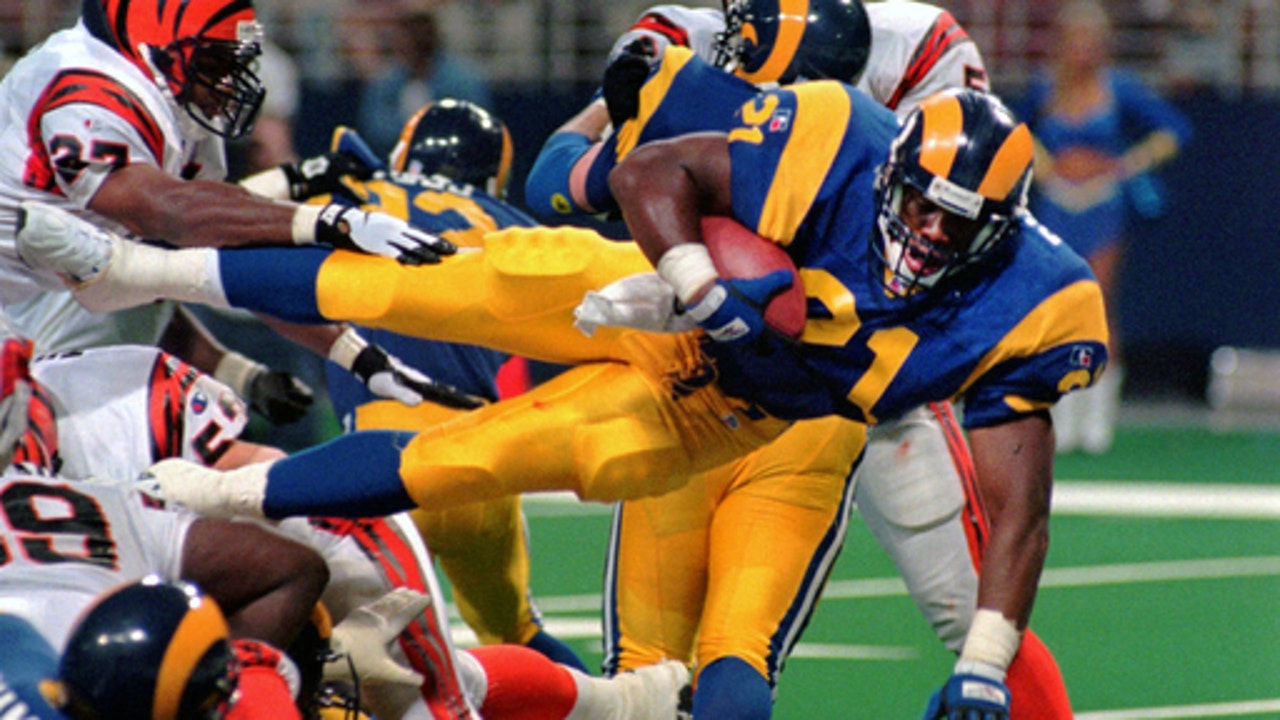 Ex-NFL running back Lawrence Phillips found dead in prison